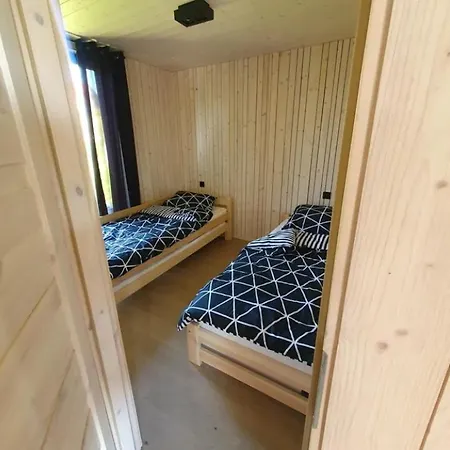 Letniskowy Nad Jeziorem 6os